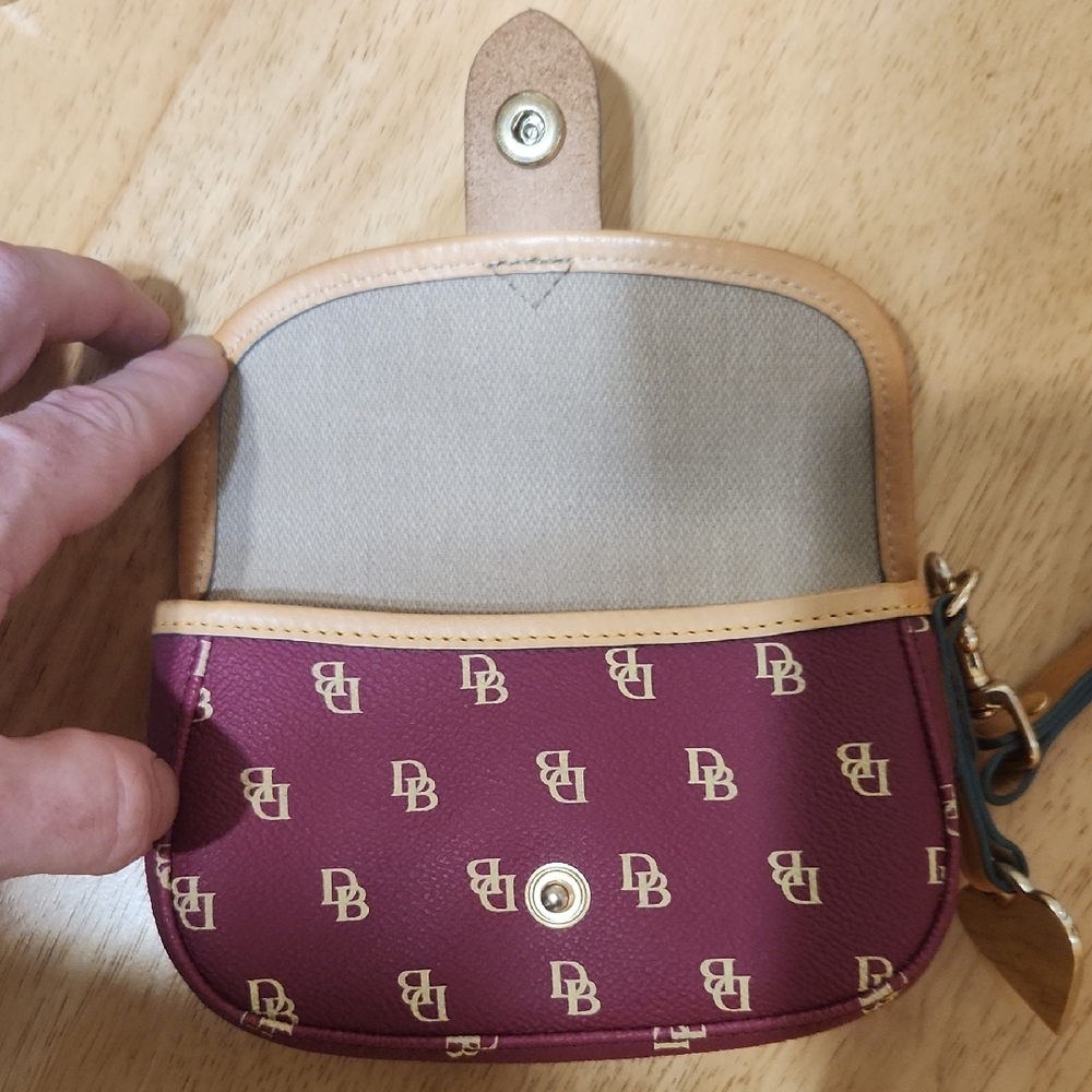 Dooney & Bourke Plum and Tan Logo Wristlet - Picture 5 of 6